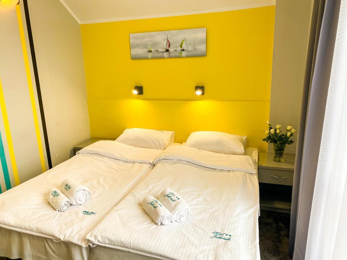 Hotel Jablonski スタビグダ エクステリア 写真