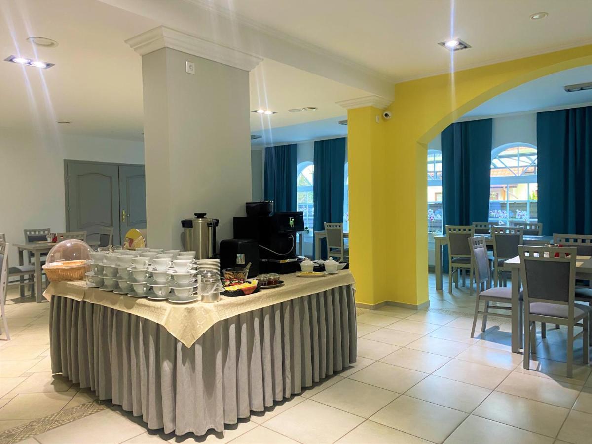 Hotel Jablonski スタビグダ エクステリア 写真