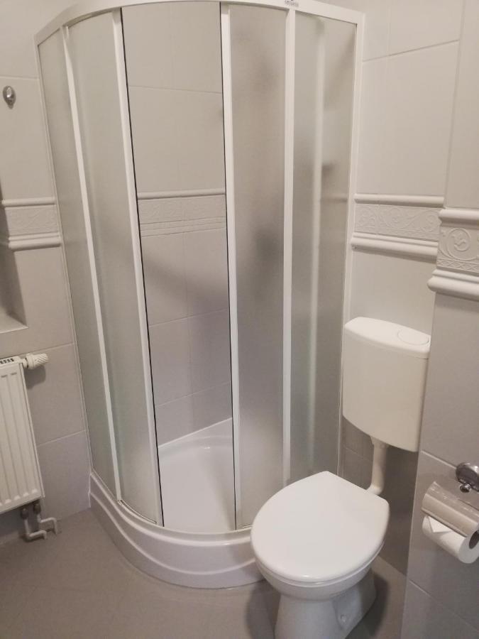 Hotel Jablonski スタビグダ エクステリア 写真