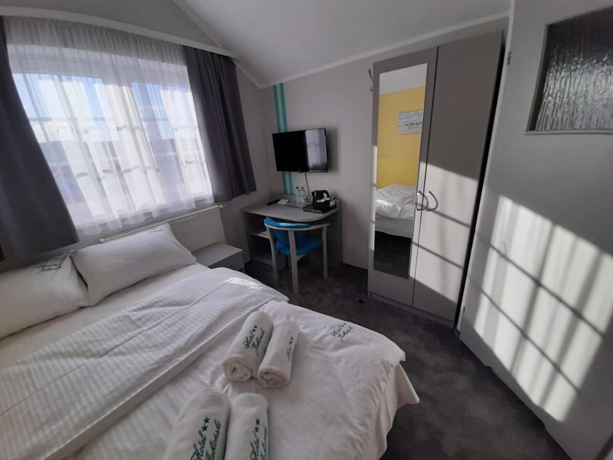 Hotel Jablonski スタビグダ エクステリア 写真